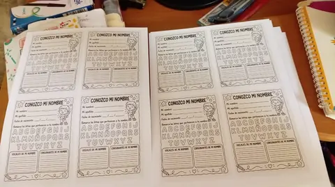 Fichas escolares de escritura impresas en blanco y negro